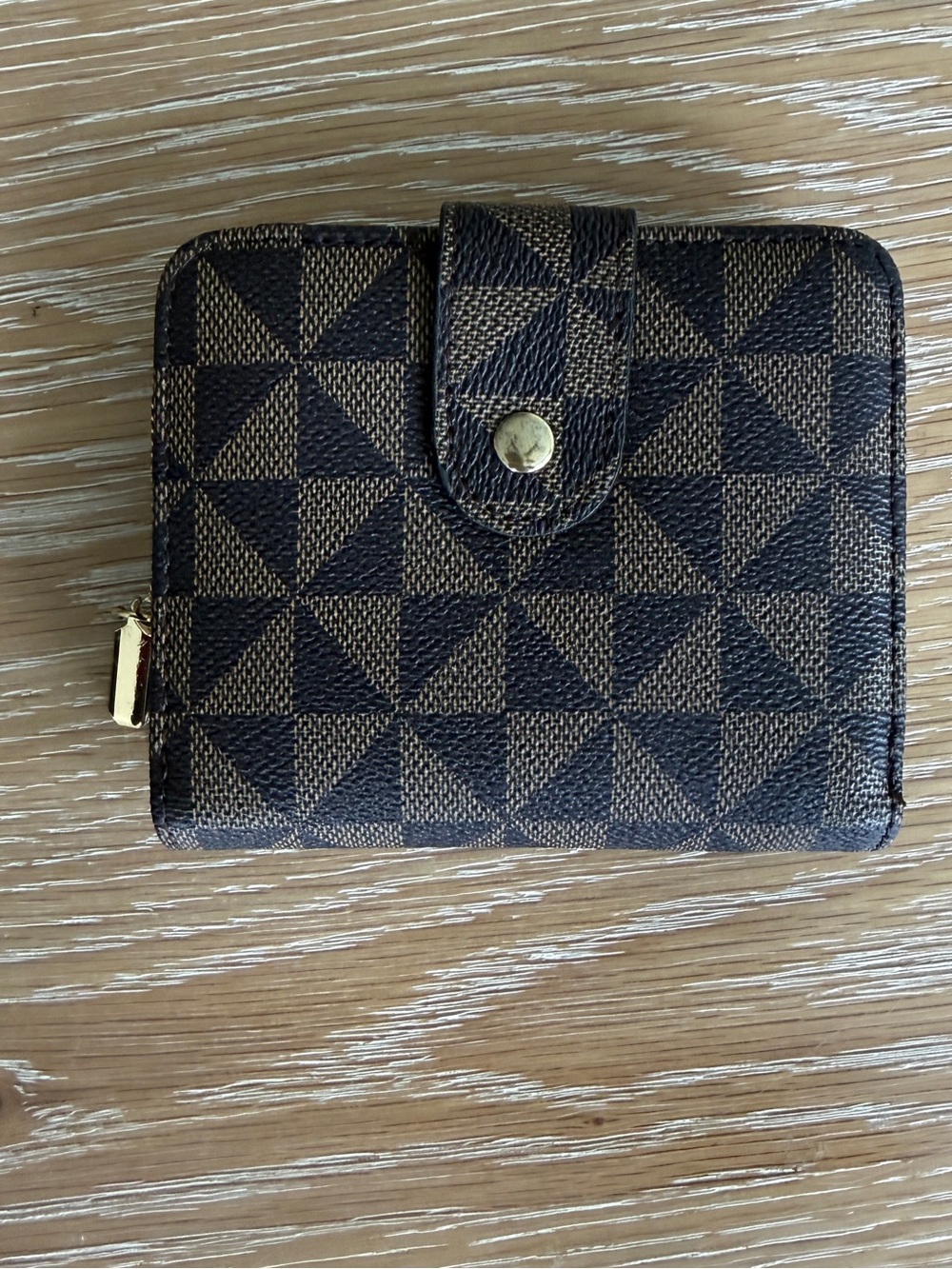 Geometric Pattern Brown Wallet